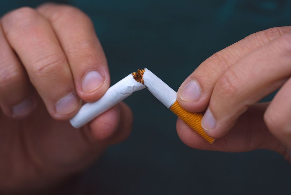 Daños en el cerebro o en los riñones: los graves efectos del tabaco más allá del cáncer Daños en el cerebro o en los riñones: los graves efectos del tabaco más allá del cáncer