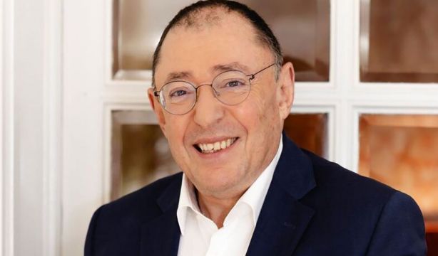 Dr. Santiago Palacios, miembro del Comité Médico de Cuídate+