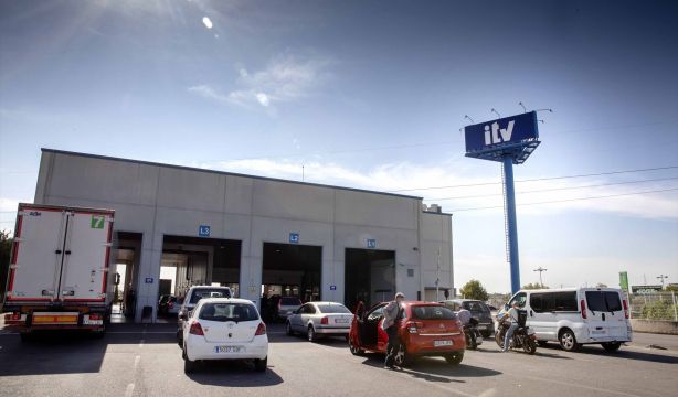 El nuevo dato de tu coche que va a controlar la DGT en el registro de vehículos (Europa Press)