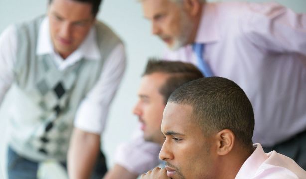 Saiz mejora el coste de convalidar la pensión de los exbecarios: el año 1997 sale a 101 euros/mes