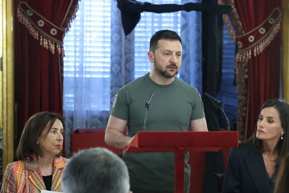 EuropaPress 5991237 presidente ucrania volodimir zelenski interviene llegada aeropuerto adolfo EuropaPress 5991237 presidente ucrania volodimir zelenski interviene llegada aeropuerto adolfo