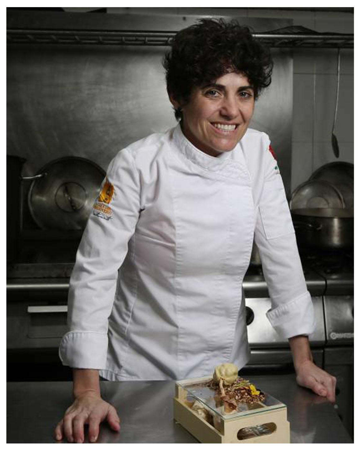 Miriam Hernández: “Solo los agricultores mayores cultivaban ajo fino de Chinchón, no se debe perder”. Foto: Miriam Hernández