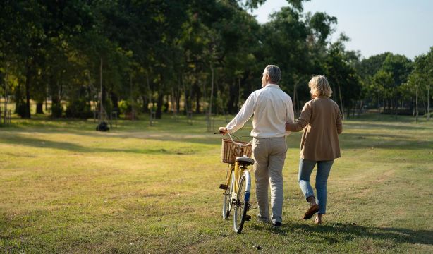 El ejercicio que te protege del dolor de rodilla y la artrosis