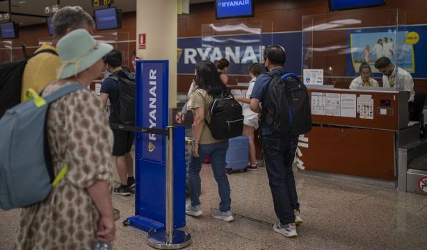 Ryanair solo aceptará tarjetas de embarque 100% digitales desde este miércoles