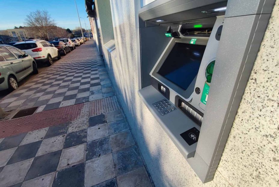 Asufin valora la encuesta sobre banca de 65YMÁS: “La digitalización de los mayores ha sido forzosa”. Foto: EuropaPress Asufin valora la encuesta sobre banca de 65YMÁS: “La digitalización de los mayores ha sido forzosa”. Foto: EuropaPress