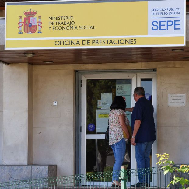 Sin mejoras en el paro sénior: los mayores de 45 pierden un 5% de empleos Sin mejoras en el paro sénior: los mayores de 45 pierden un 5% de empleos