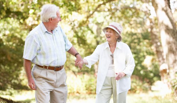CEOMA pide una mayor sensibilización medioambiental para mejorar la salud de las personas (Bigstock)