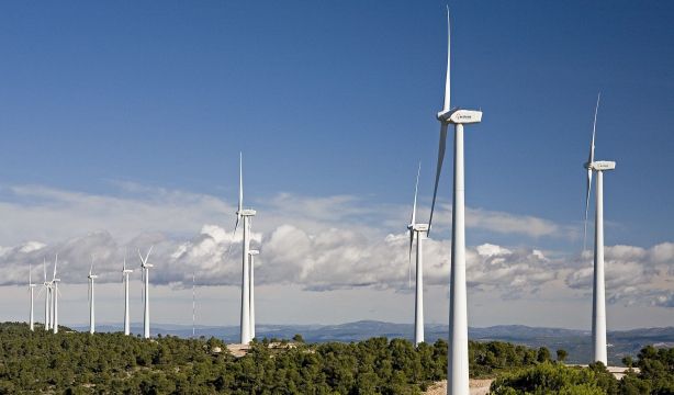 Los proyectos de renovables atraen nuevos habitantes y aumenta la natalidad en El Maestrazgo