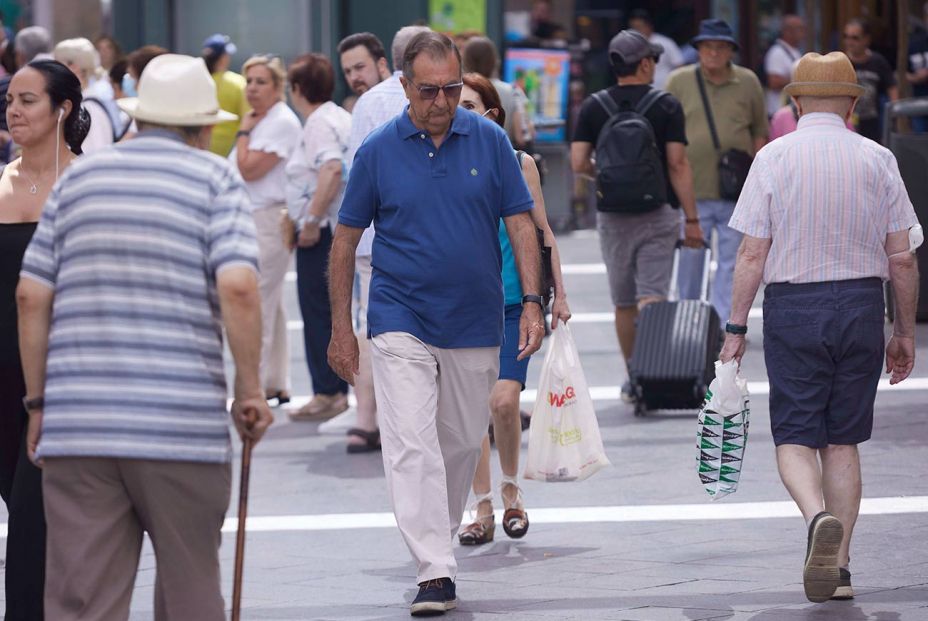 Más de 900.000 personas sufren el edadismo de los seguros de salud privados