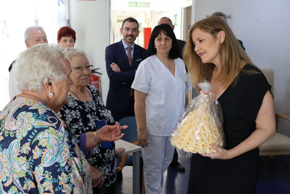 Madrid hará frente al calor en residencias con mejoras en climatización y la modificación de menús Madrid hará frente al calor en residencias con mejoras en climatización y la modificación de menús