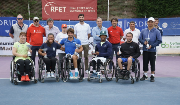 Tenista Daniel Caverzaschi rumbo a los Juegos Paralímpicos de París