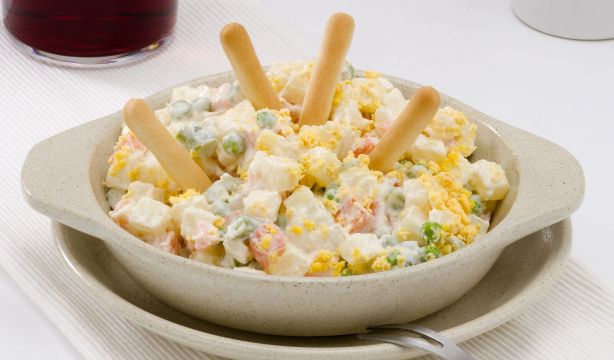 Cinco recetas de ensaladilla rusa con un toque diferente (Big Stock)