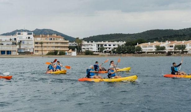 Más de 2.500 personas participan en las actividades de los Bluewave Days de ISDIN