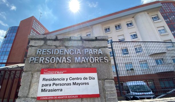 Madrid defiende que está "reforzando la inspección" en residencias de mayores