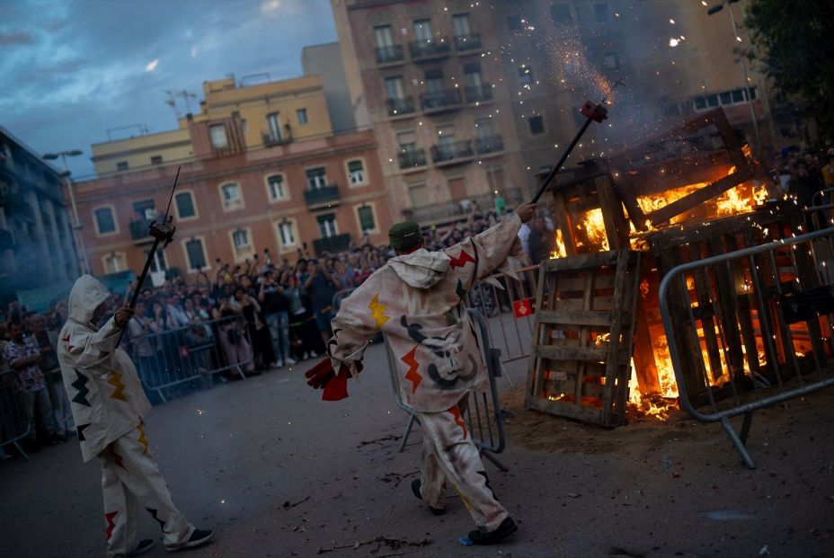 EuropaPress 6049528 hoguera verbena san juan 23 junio 2024 barcelona catalunya espana ciudad EuropaPress 6049528 hoguera verbena san juan 23 junio 2024 barcelona catalunya espana ciudad