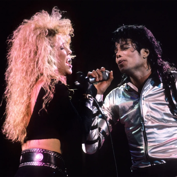 Sheryl Crow, icono del rock americano, arrasa en el Starlite de Marbella. Sheryl Crow Michael Jackson. New York Post.
