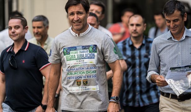 Policías y guardias civiles exigen la misma jubilación anticipada que Mossos y Ertzaintza