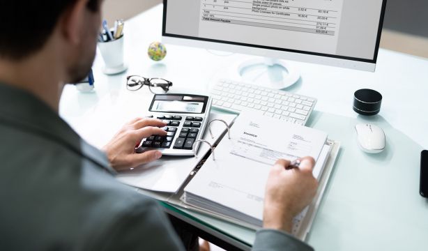 ¿Cómo reclamar los recibos de propiedades sin herederos? (Bigstock)