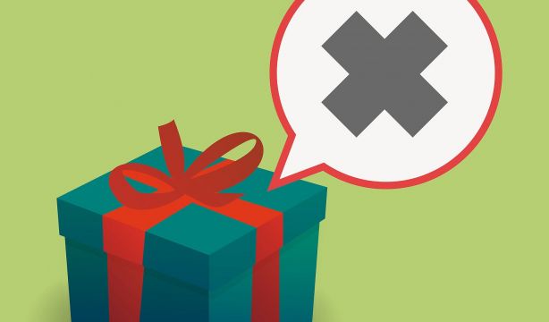 Domiciliar la nómina en un banco: cuidado con los regalos envenenados