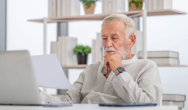 El motivo por el que pueden rechazarte el subsidio para mayores de 52 años