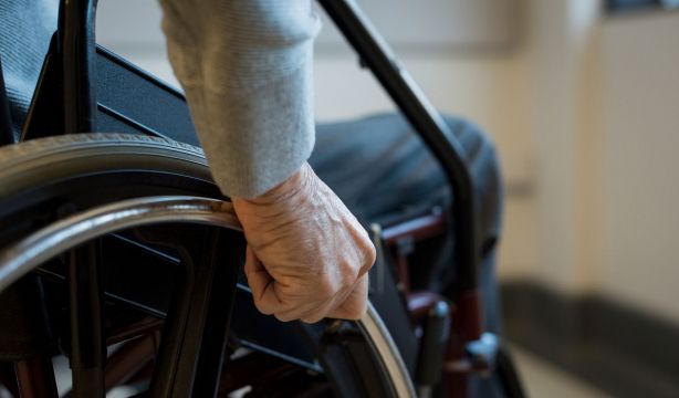 Así puedes cobrar una pensión de incapacidad permanente sin pedírsela a la Seguridad Social