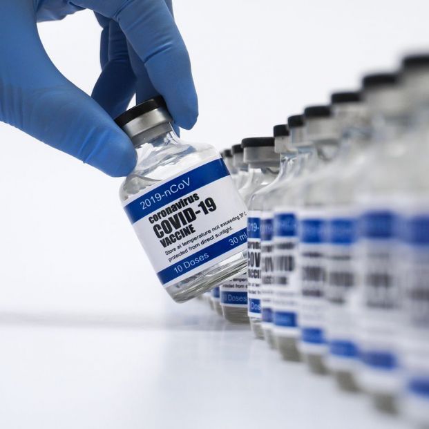 Los contagios de Covid-19 siguen en descenso: un 48% menos que a principios de julio Los contagios de Covid-19 siguen en descenso: un 48% menos que a principios de julio