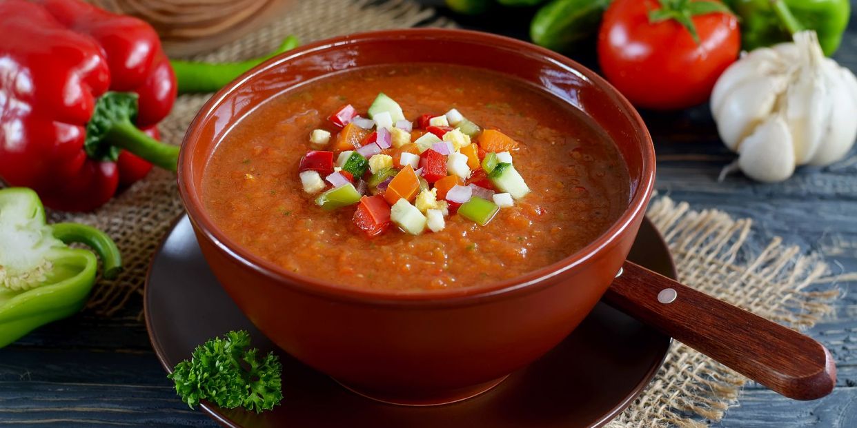 ¿Cuánto dura el gazpacho en la nevera? (Big Stock)