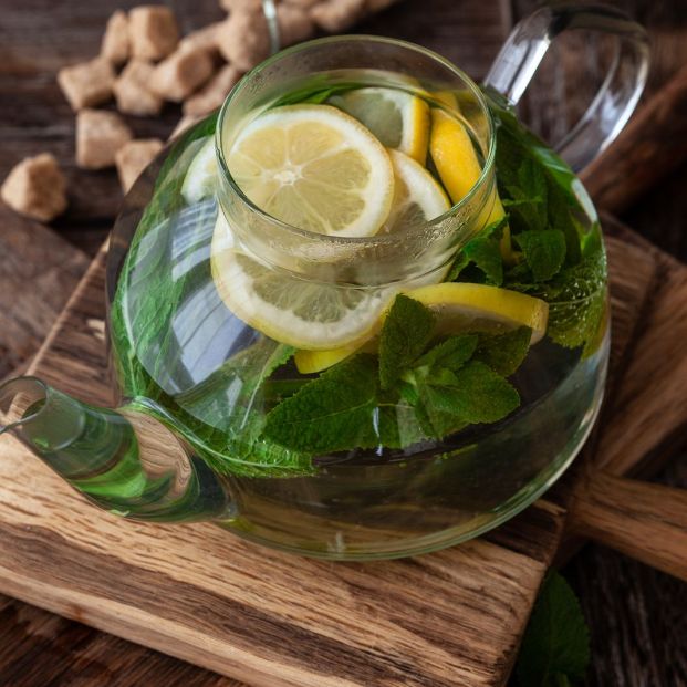 Té de menta frío Té de menta frío