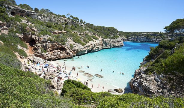 La playa española que ha sido reconocida como una de las más espectaculares del mundo