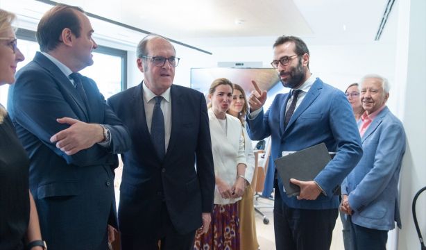 Los mayores, "descontentos": siguen sin sentirse "bien atendidos" por la banca