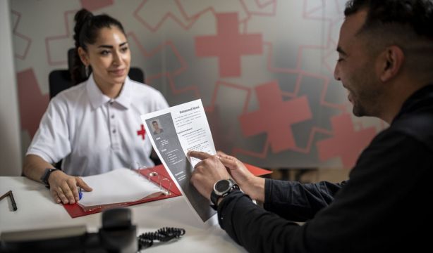 #ContrataSin, la campaña de Cruz Roja para eliminar las barreras de los trabajadores sénior (Europa Press)