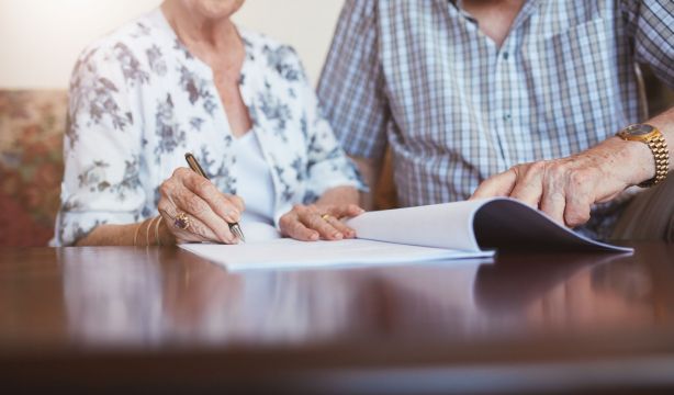Casi la mitad de personas interesadas en hacer testamento solidario son de la generación Baby Boomer