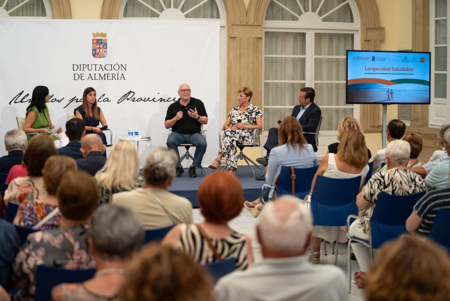 Uno de cada 10 mayores tiene depresión: las señales que avisan de que hay que pedir ayuda