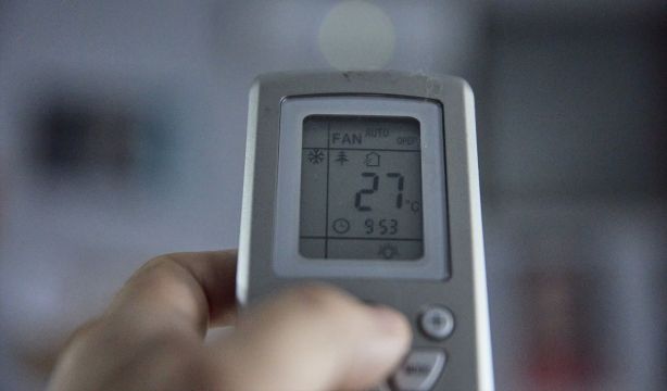 El botón secreto del aire acondicionado para ahorrar en calefacción este invierno