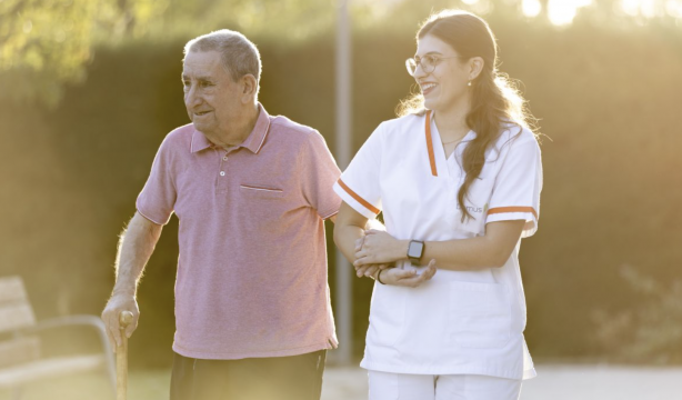 DomusVi ofrece estancias temporales para cuidar a nuestros seres queridos