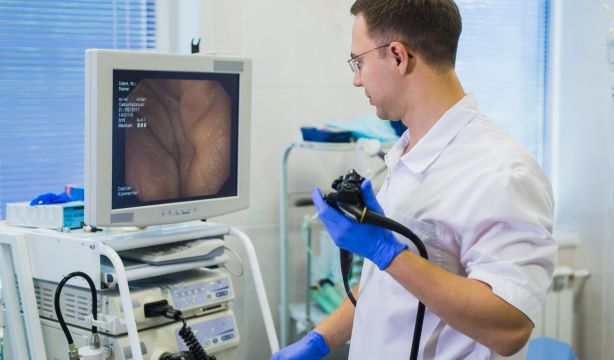 ¿Hay que hacer alguna dieta especial antes de una colonoscopia?