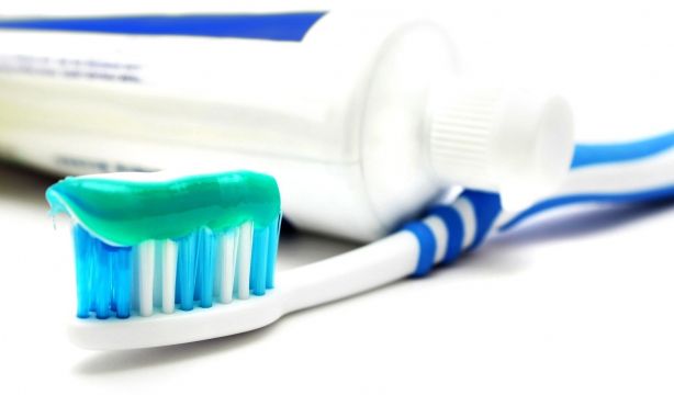 Este es el error que casi todos cometemos al lavarnos los dientes (Big Stock)