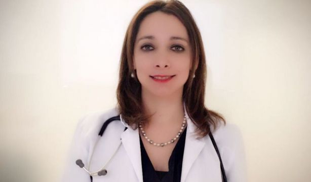 Lucrecia Ruiz Echeverría, miembro del Comité Médico de Cuídate+
