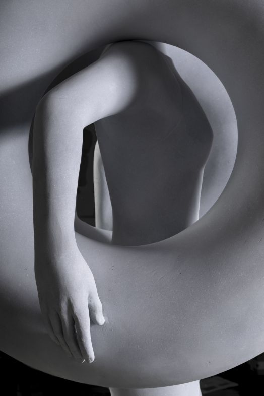 Aurora Cañero: la escultora de 84 años que ha triunfado en el Madrid Luxury Art de Ortega y Gasset. Medios Cano Estudios. Aurora Cañero: la escultora de 84 años que ha triunfado en el Madrid Luxury Art de Ortega y Gasset. Medios Cano Estudios.