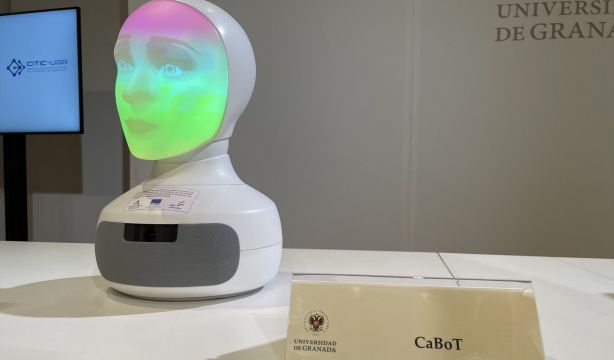 Diseñan un sistema para averiguar si una grabación de voz es real o se ha generado con IA