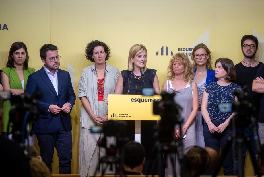 Preacuerdo entre PSC y ERC para investir a Illa: Cataluña recaudará el 100% de los impuestos Preacuerdo entre PSC y ERC para investir a Illa: Cataluña recaudará el 100% de los impuestos