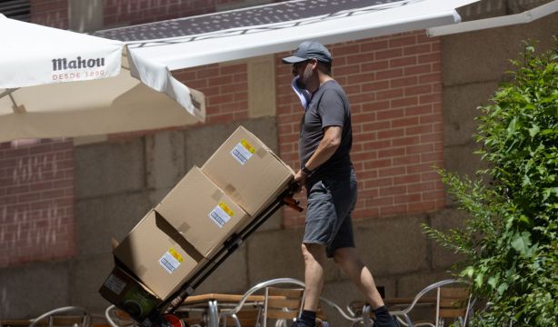 Edadismo laboral: los mayores de 45 años logran 372.186 empleos en julio, la mitad que los jóvenes