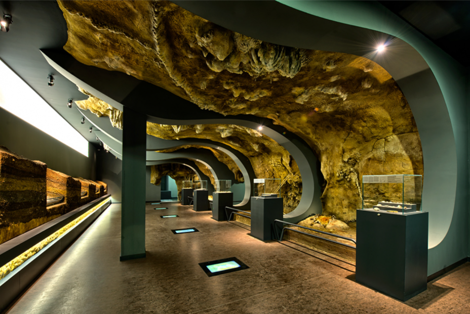 Actividades gratuitas para personas mayores en Cantabria (Turismo de Cantabria) Actividades gratuitas para personas mayores en Cantabria (Turismo de Cantabria)