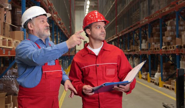 'Andalucía Activa', el programa que promueve la contratación de desempleados mayores de 45 años