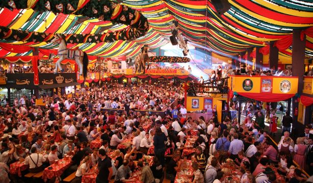 Llega la mayor fiesta de la cerveza a España: a la venta las entradas para el Oktoberfest