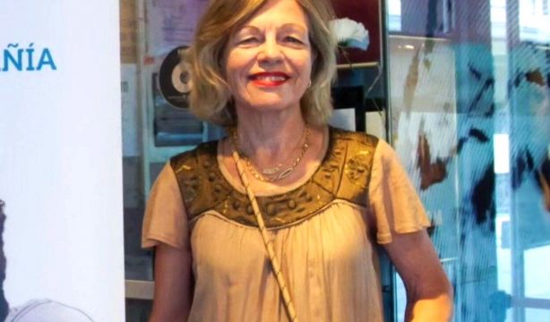 Karen Winn, escritora, nadadora y voluntaria de Grandes Amigos: "La jubilación es un nuevo comienzo"