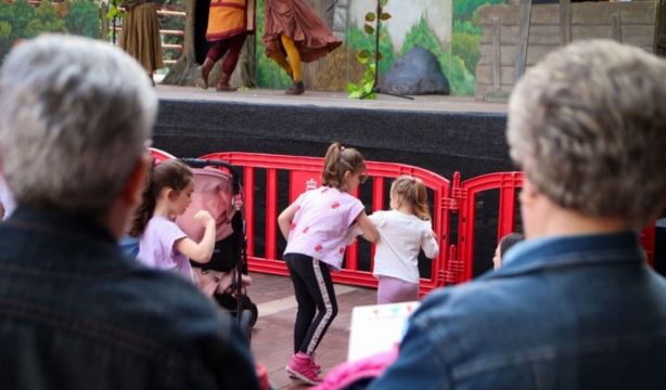 Alcorcón tendrá unas fiestas intergeneracionales con una “Carpa de los Sabios”