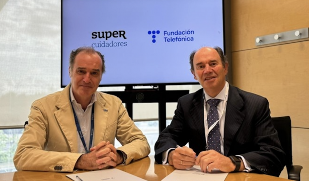 Premios Supercuidadores 2024: Se amplía el plazo de presentación de candidaturas