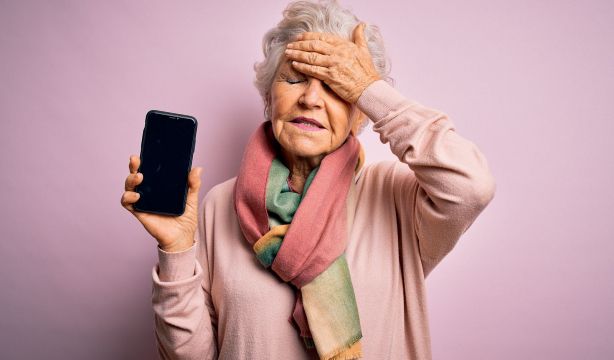 Facua pide ampliar la prohibición de altas mediante spam telefónico a telecos, financieros y seguros