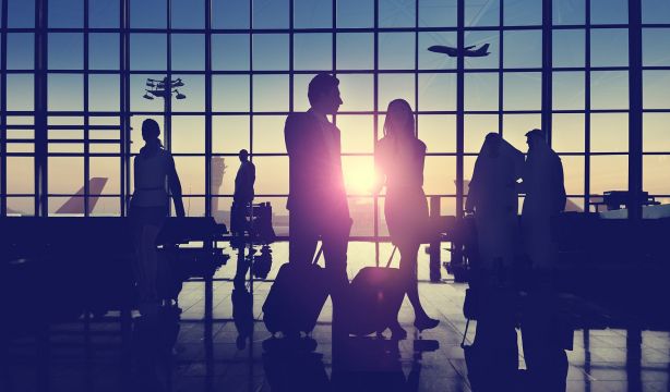 ¿Qué parte del salario destinan los españoles a sus vacaciones de verano?